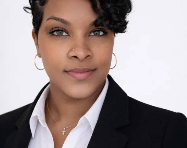 Michelle Maye Headshot